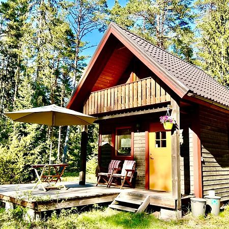 Veela Metsamaja Villa Noarootsi Bagian luar foto